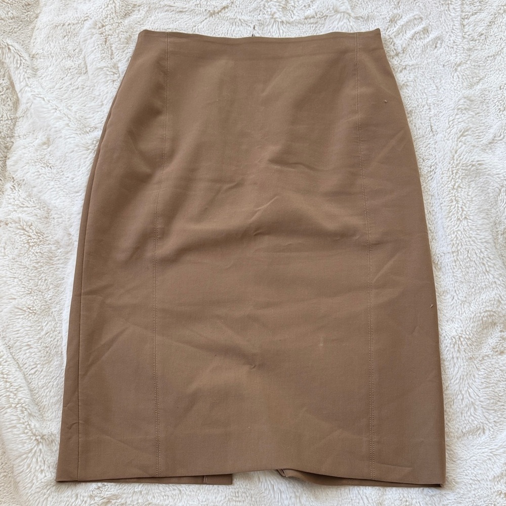 M.M. Lafleur Women's Skirt Camel sz 6